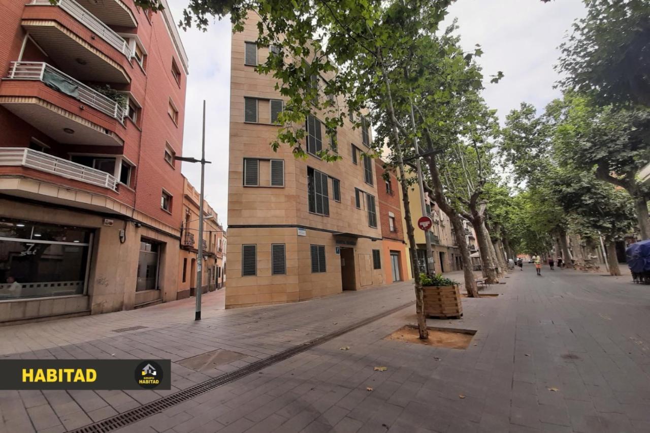 Hostal Rambla Sant Boi de Llobregat Luaran gambar